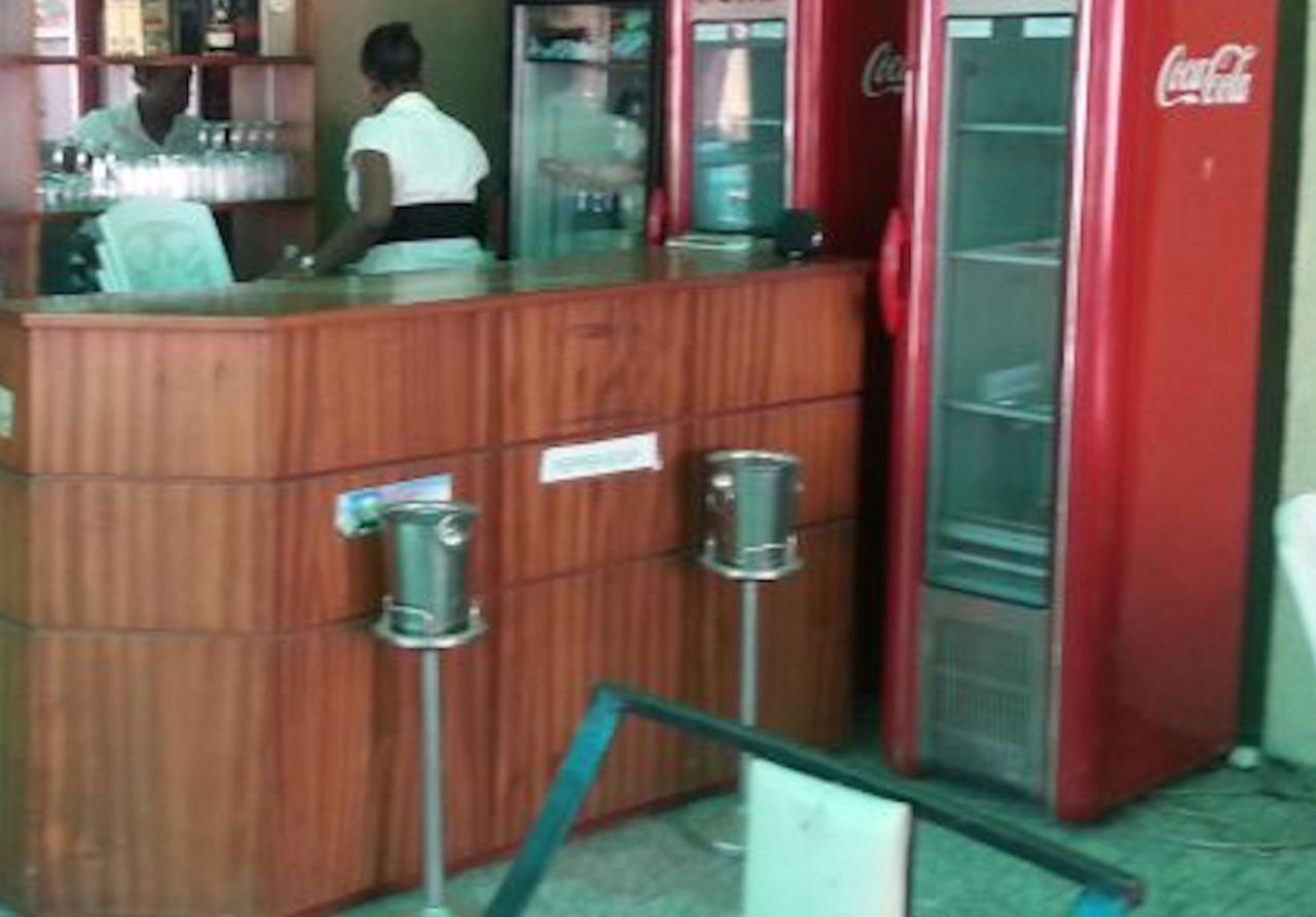 Wonder King Hotel Lagos Esterno foto