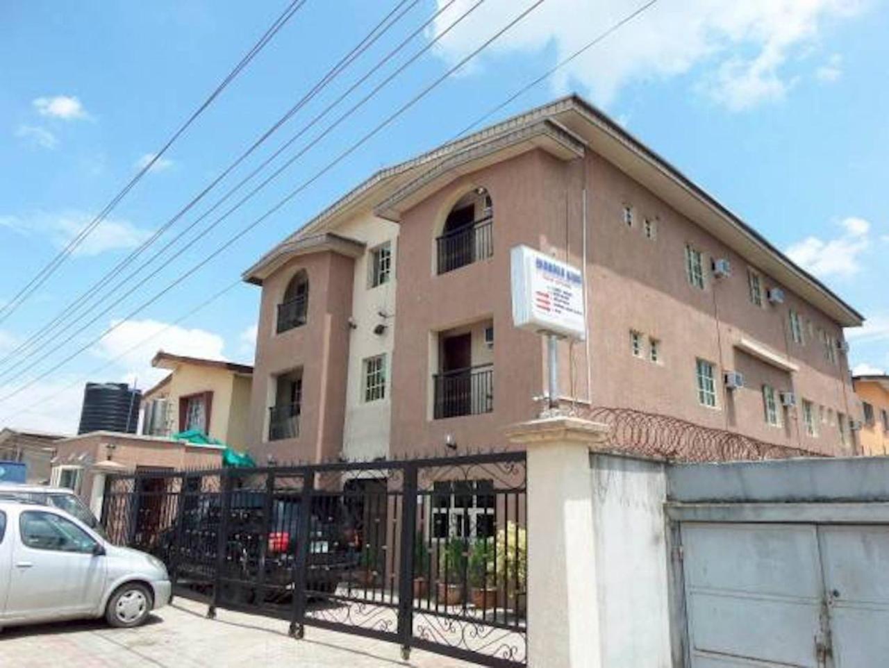 Wonder King Hotel Lagos Esterno foto